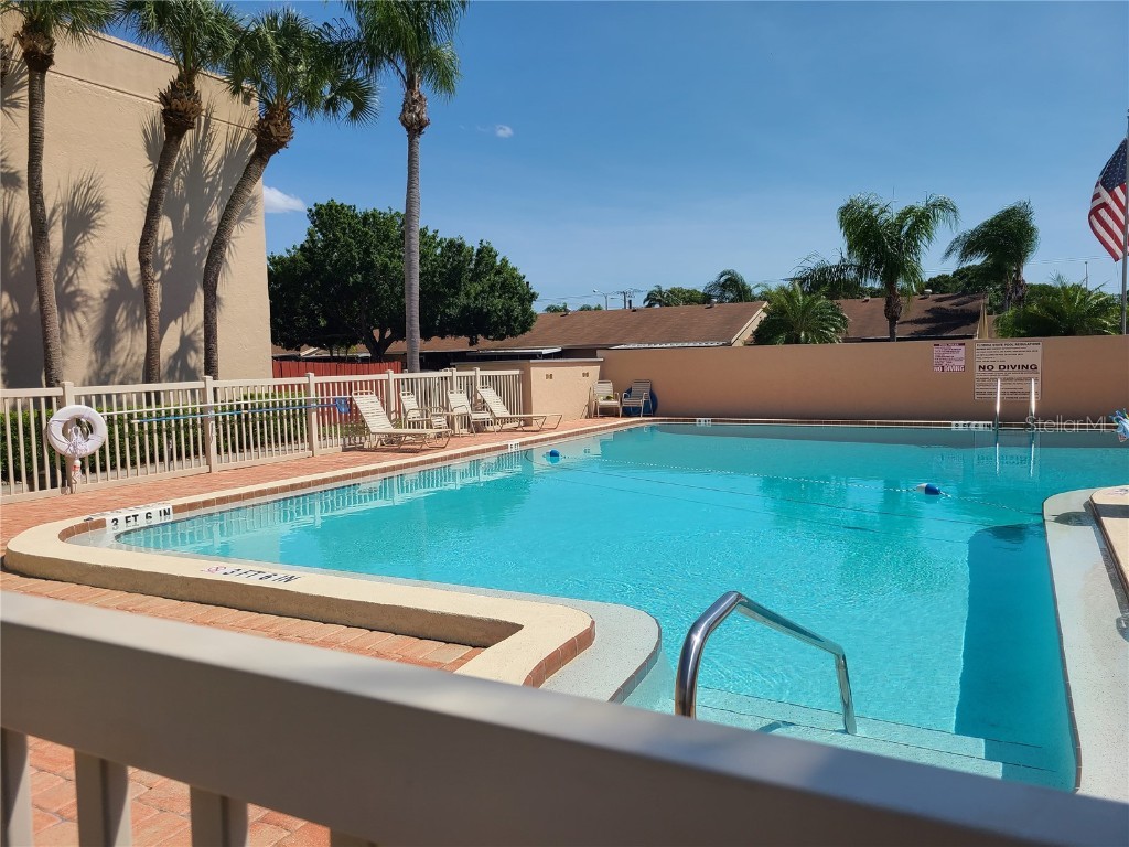 2763 Woodgate Lane #207 Sarasota FL 34231 A4674522 image18