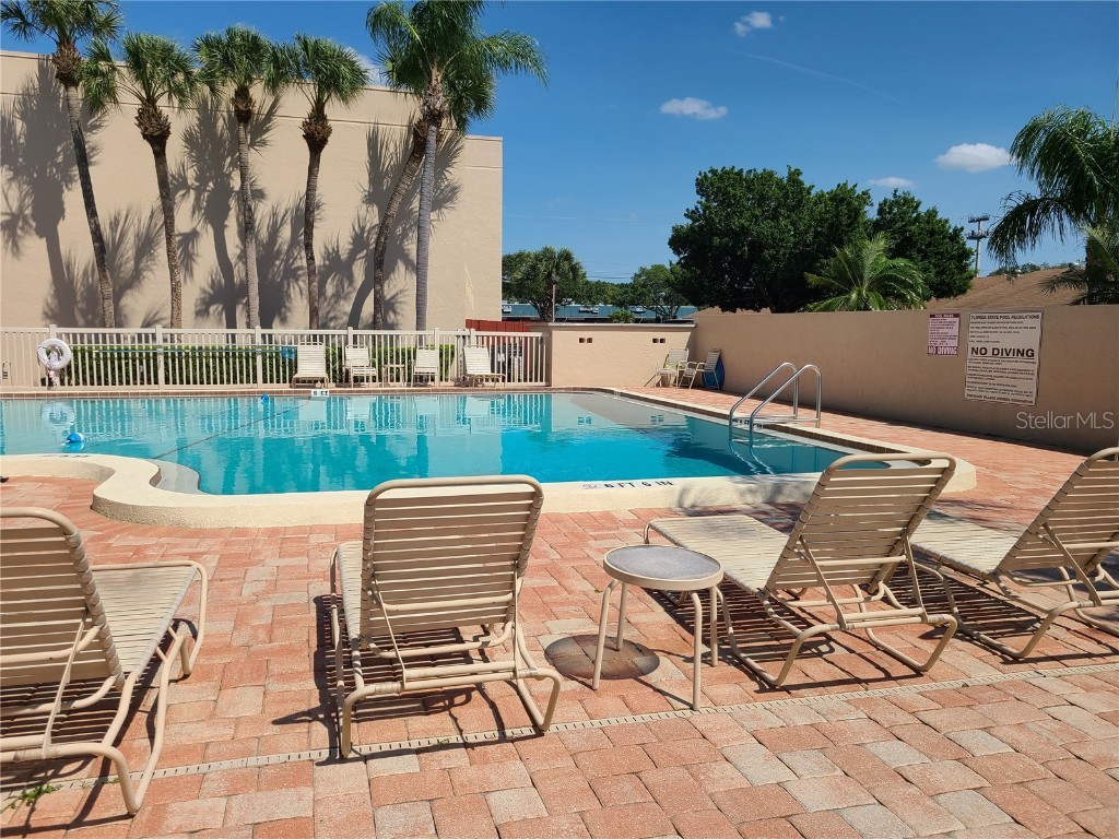 2763 Woodgate Lane #207 Sarasota FL 34231 A4674522 image19