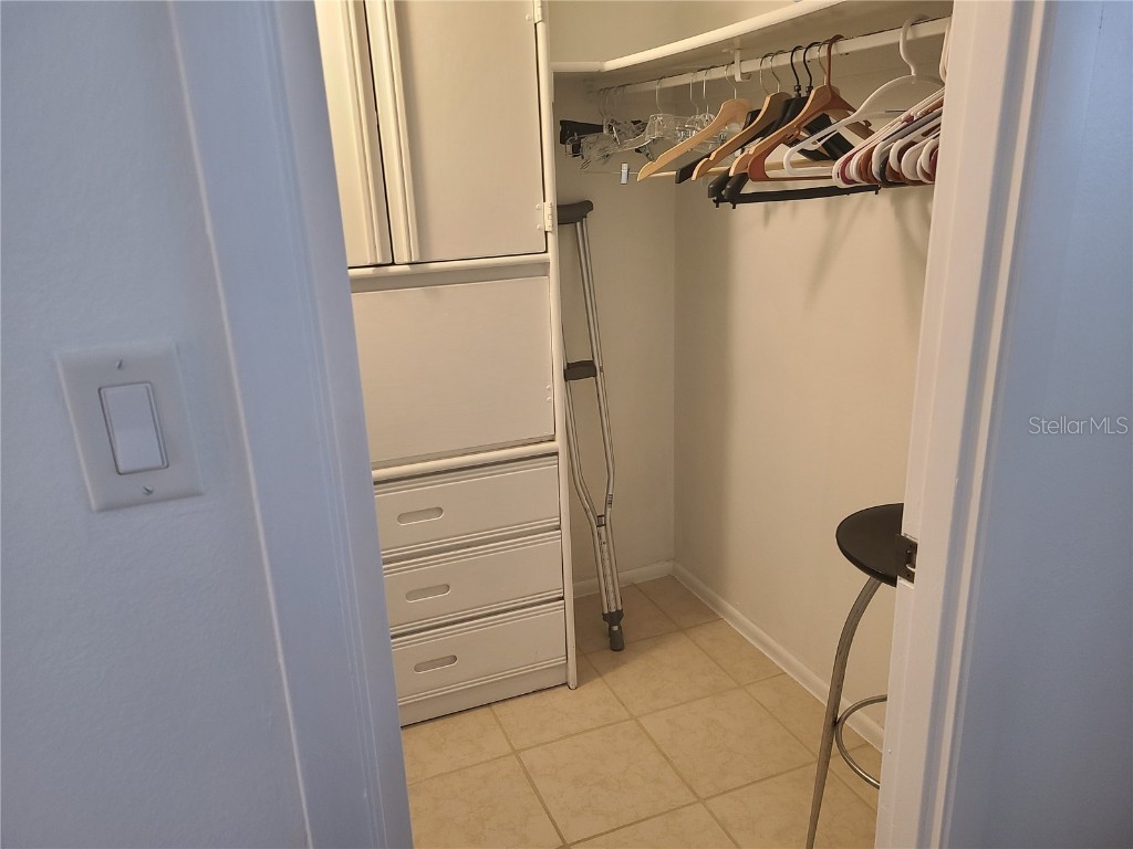 2763 Woodgate Lane #207 Sarasota FL 34231 A4674522 image9