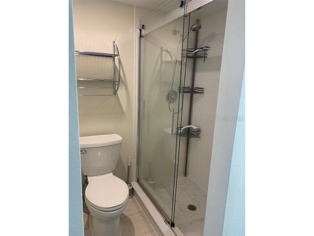 2763 Woodgate Lane #208 Sarasota FL 34231 A4641855 image16