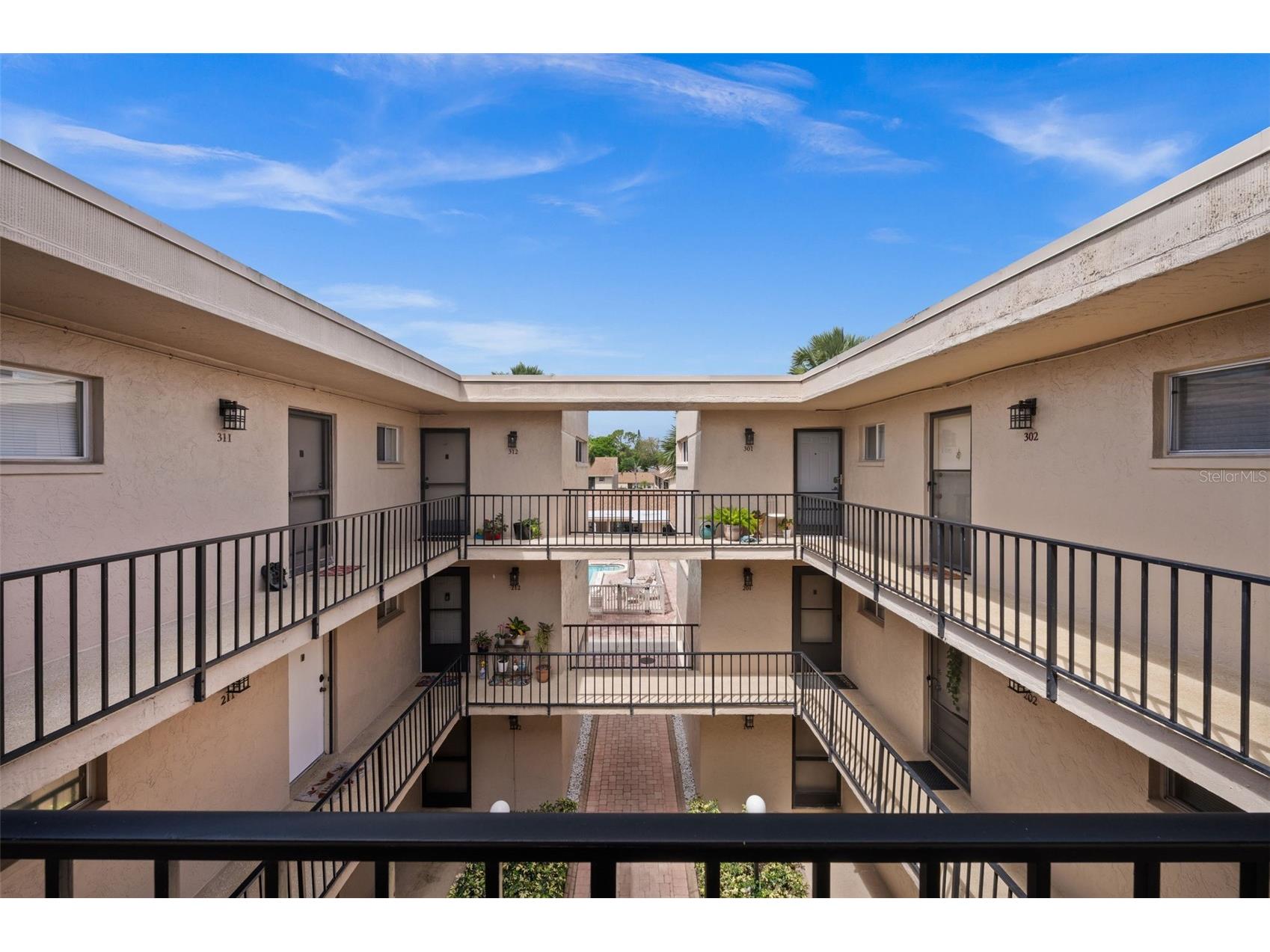 2763 Woodgate Lane #301 Sarasota FL 34231 N6143851 image19