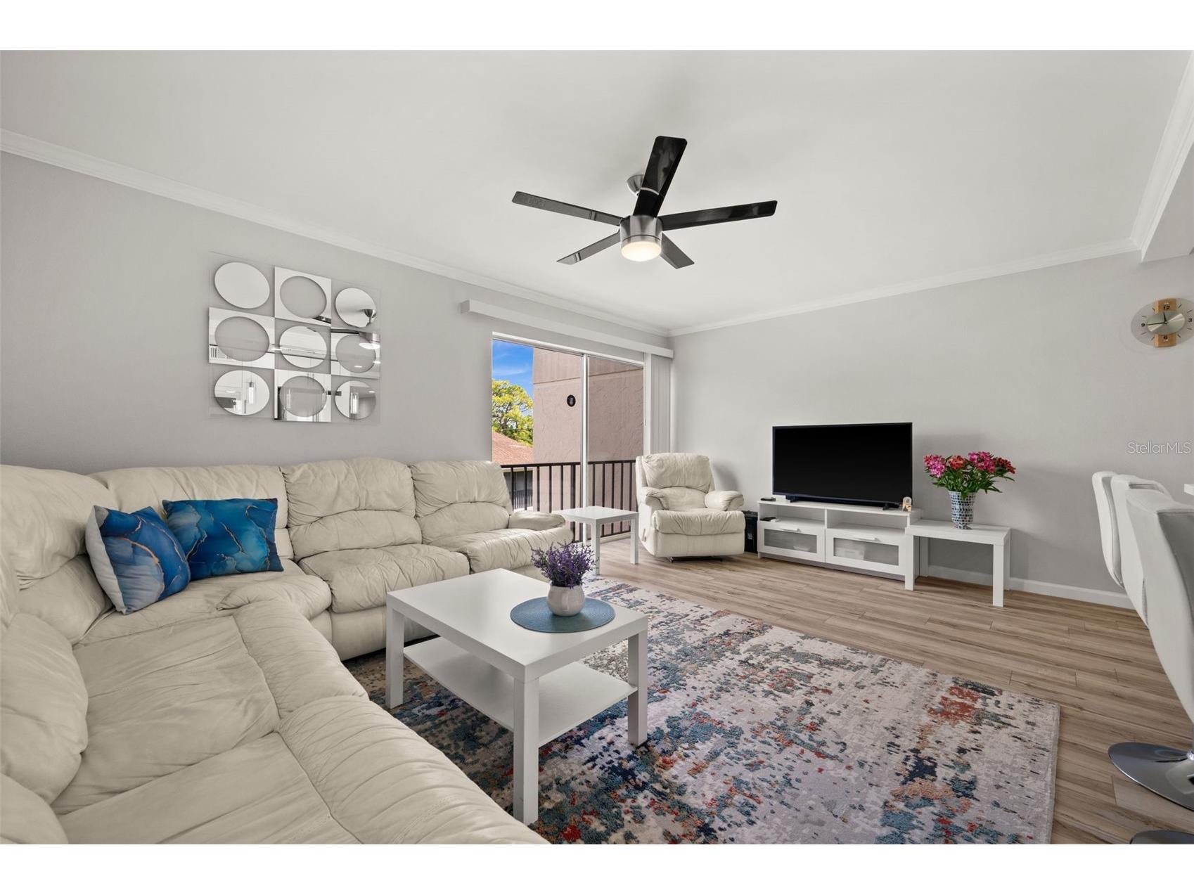 2763 Woodgate Lane #301 Sarasota FL 34231 N6143851 image6