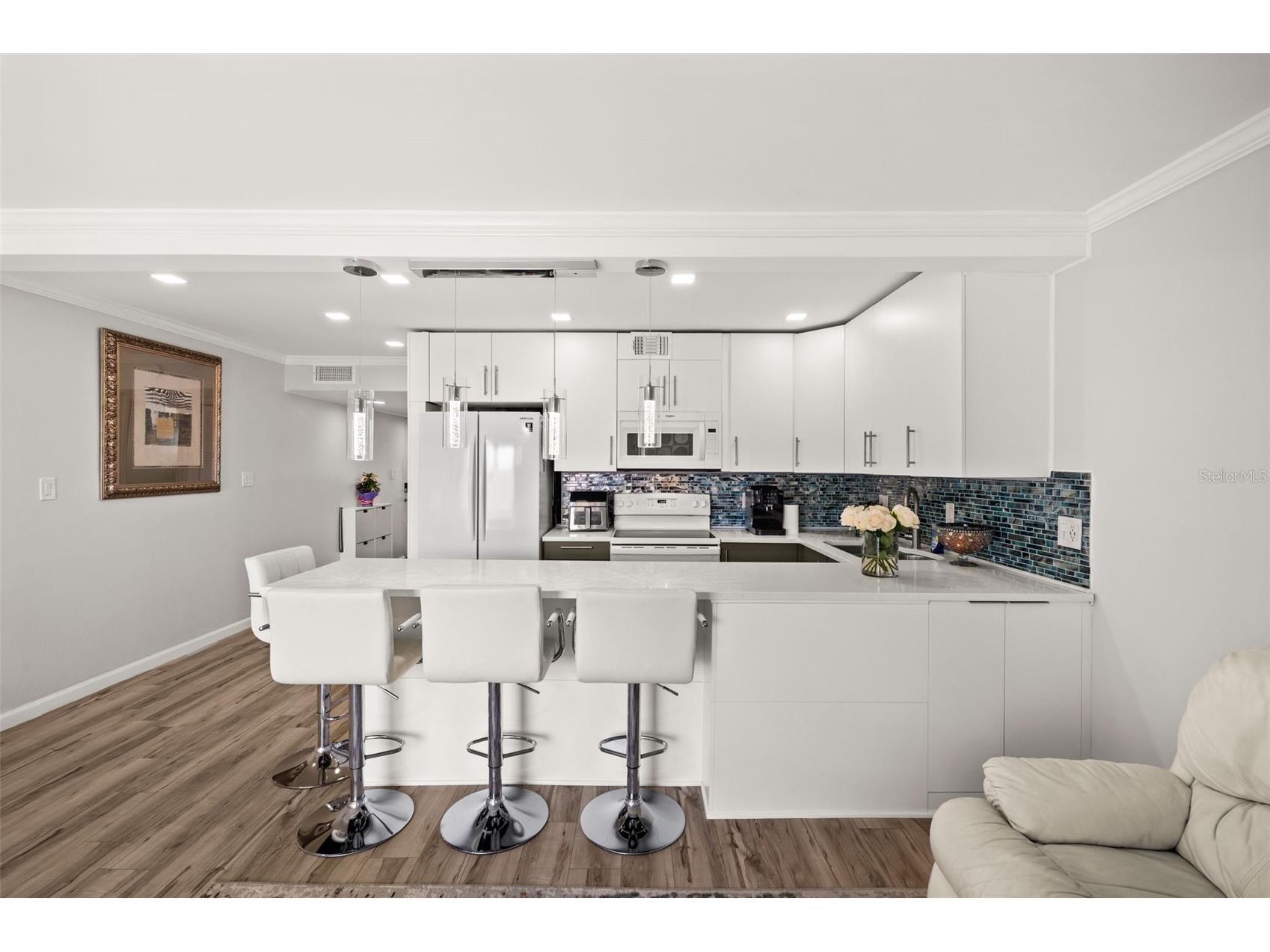 2763 Woodgate Lane #301 Sarasota FL 34231 N6143851 image8