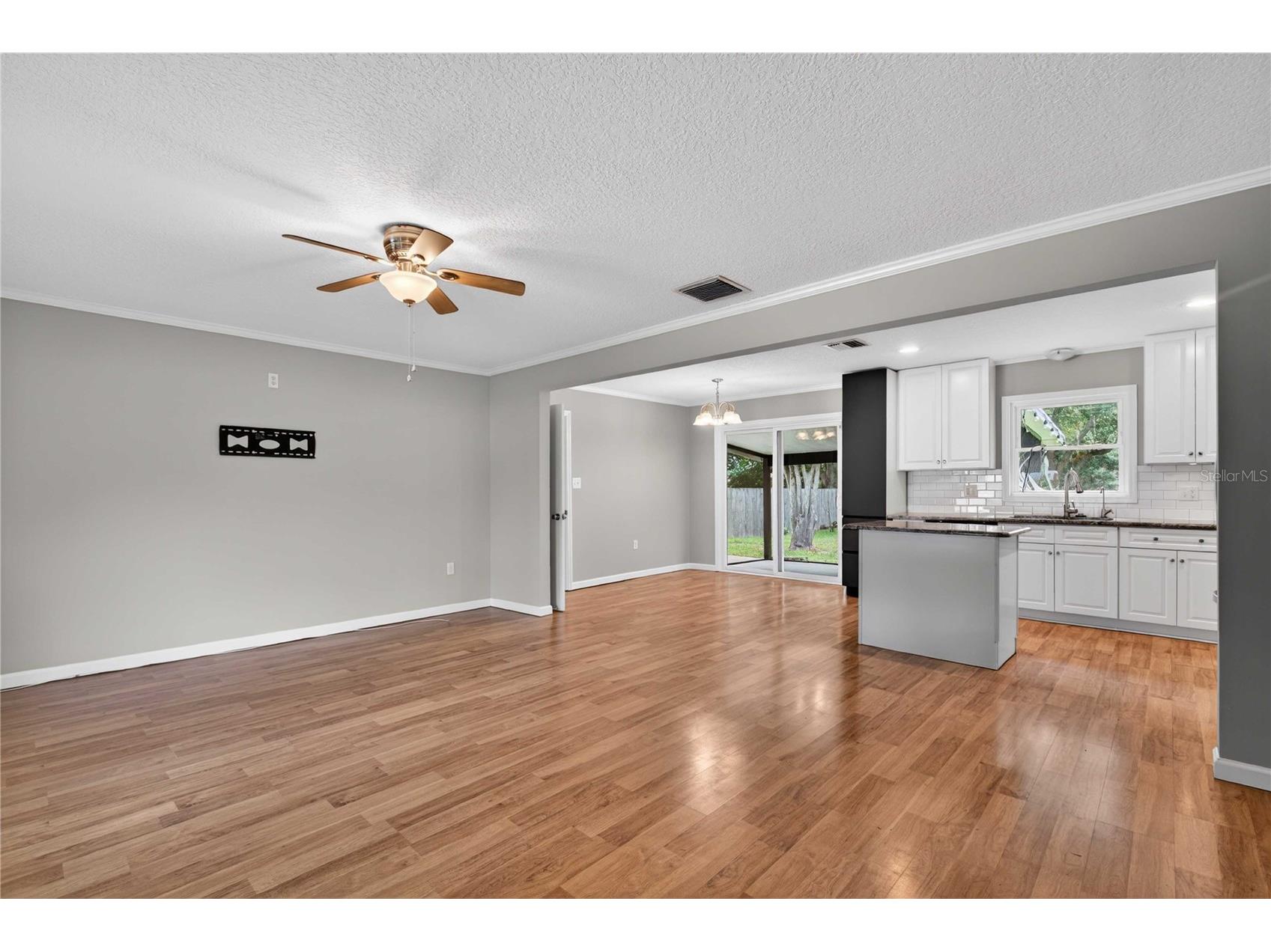 27638 Lisa Drive Tavares FL 32778 G5113419 image4