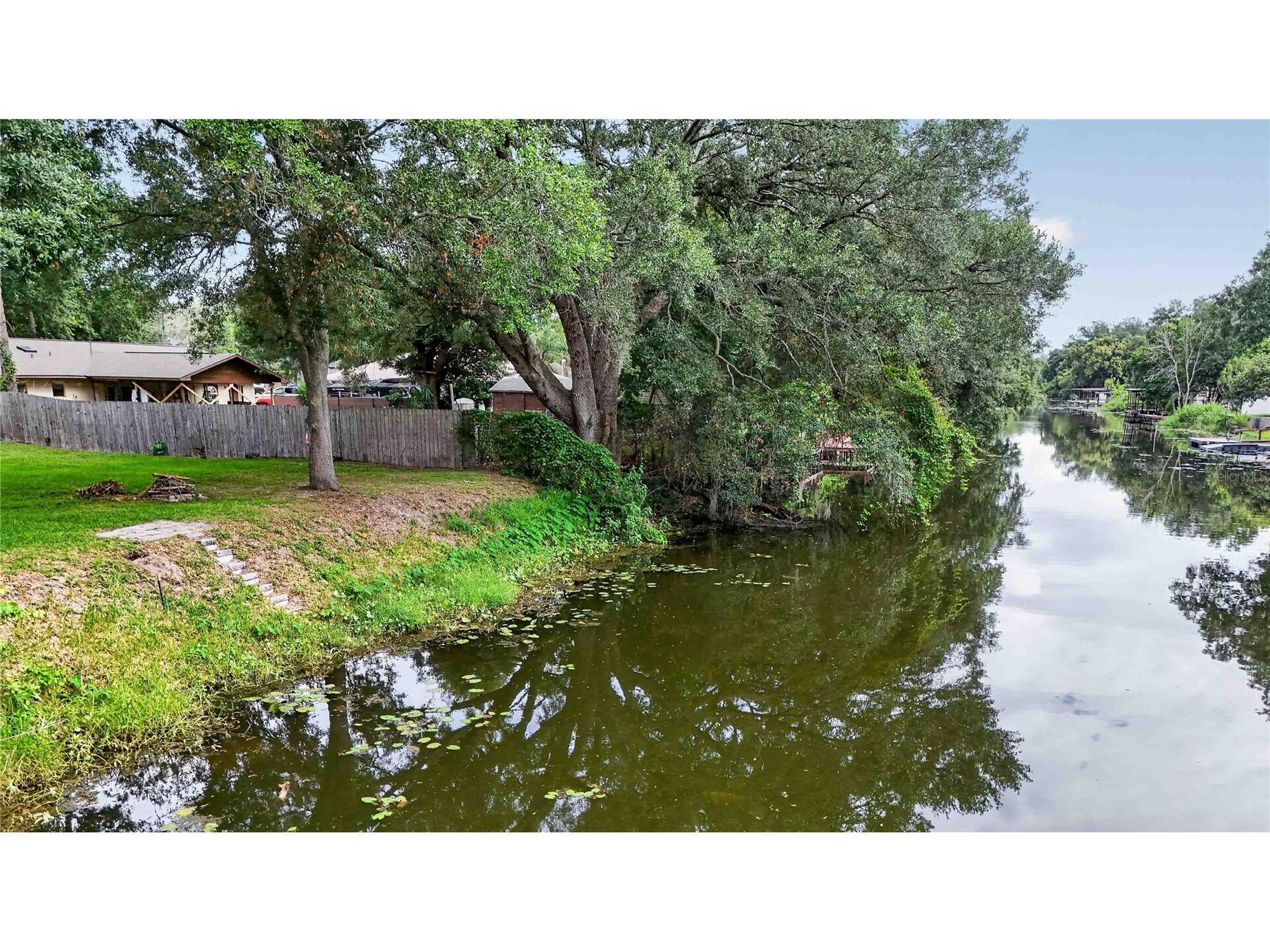 27638 Lisa Drive Tavares FL 32778 G5113419 image51