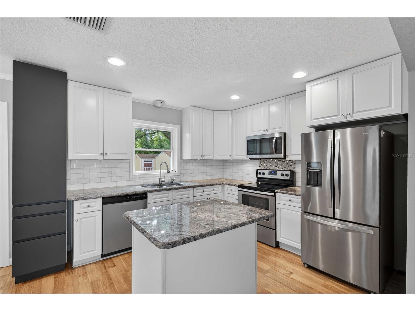 27638 Lisa Drive Tavares FL 32778 G5113419 image9