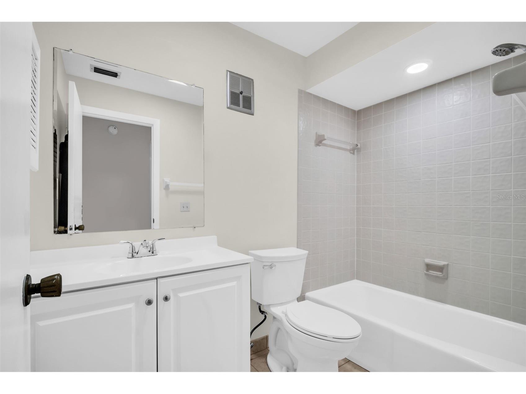 2765 Countryside Boulevard #104 Clearwater FL 33761 TB8499979 image14