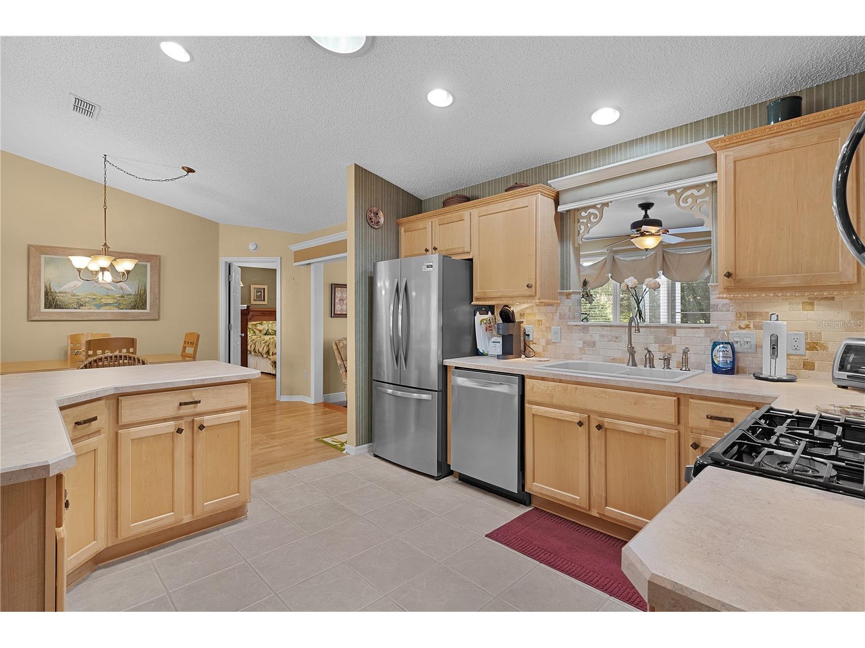 2766 Privada Drive The Villages FL 32162 G5111510 image17