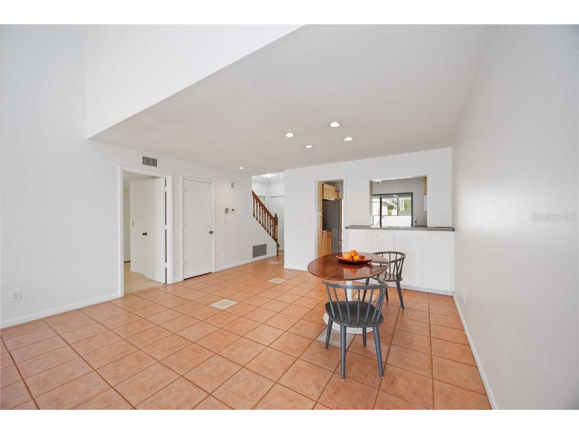 2767 Horseshoe Court #Q-3 Sarasota FL 34235 A4670247 image12