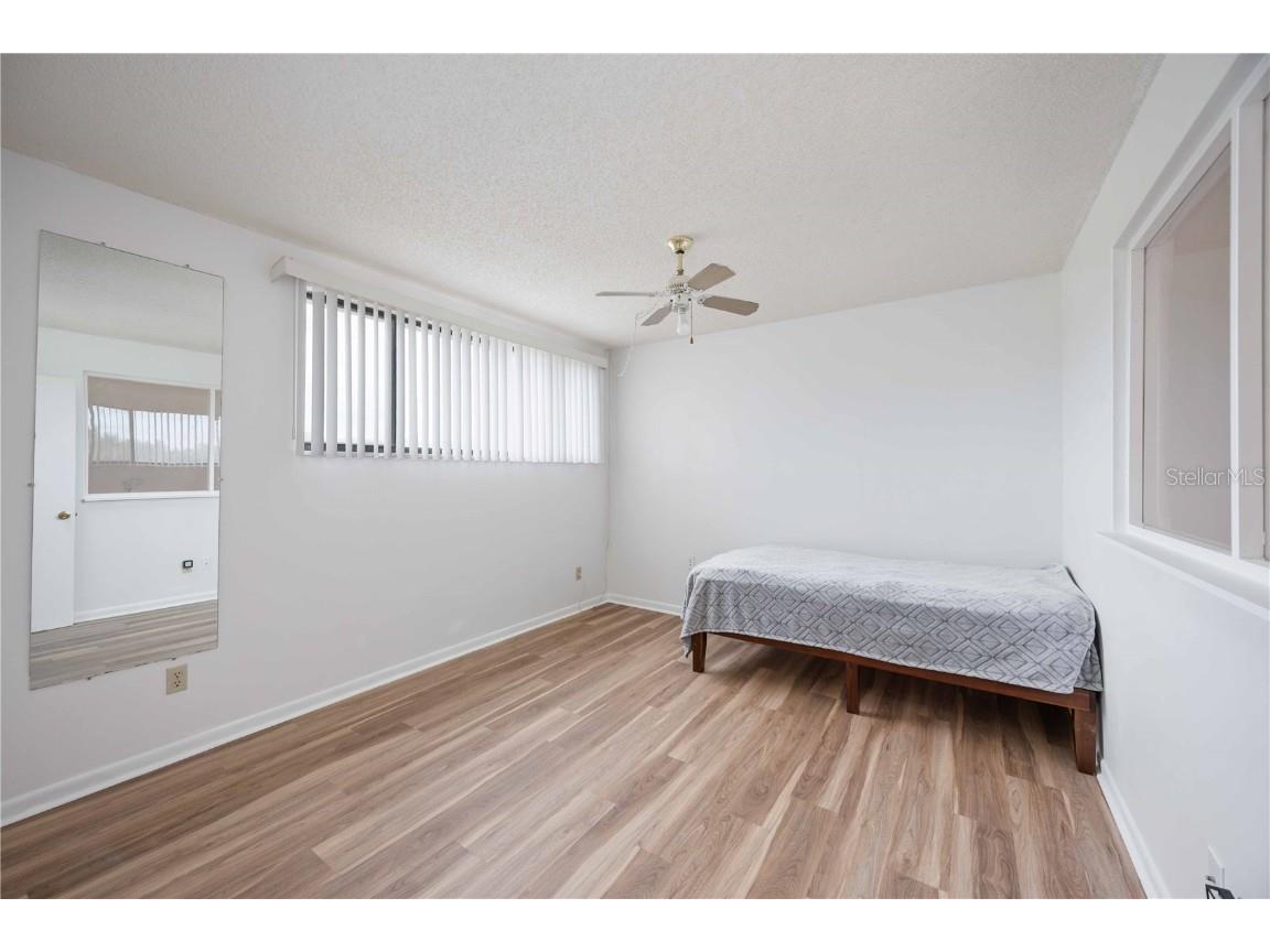 2767 Horseshoe Court #Q-3 Sarasota FL 34235 A4670247 image27