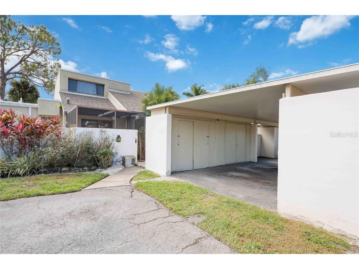 2767 Horseshoe Court #Q-3 Sarasota FL 34235 A4670247 image3