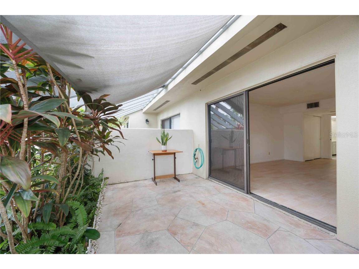 2767 Horseshoe Court #Q-3 Sarasota FL 34235 A4670247 image35