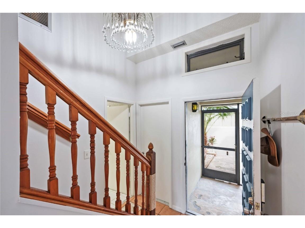 2767 Horseshoe Court #Q-3 Sarasota FL 34235 A4670247 image7