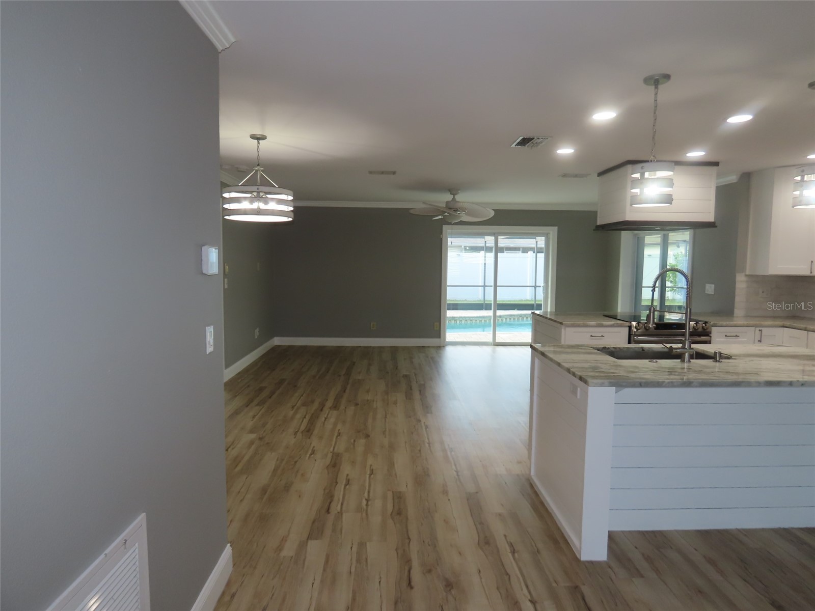 2767 Poppyseed Court Clearwater FL 33761 TB8490736 image6