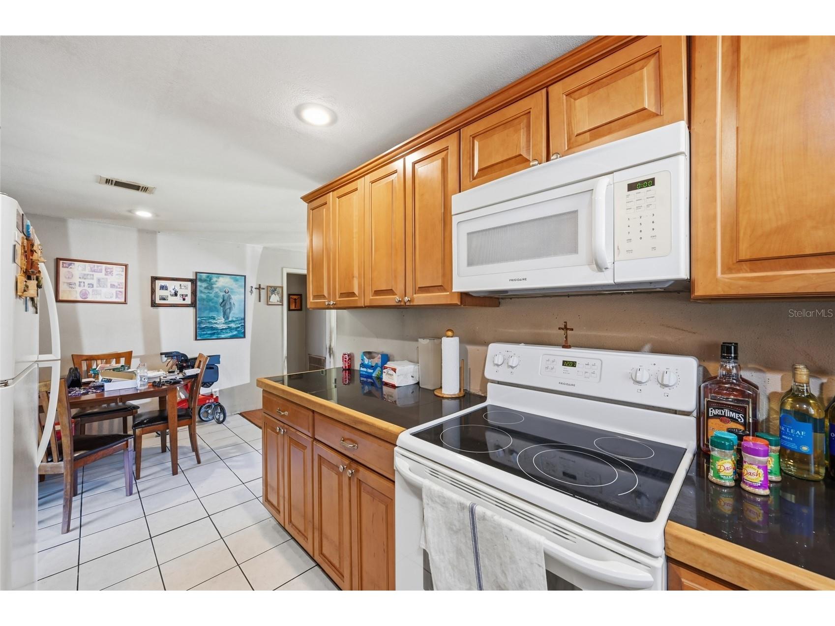 2768 Belle Haven Drive Clearwater FL 33763 TB8481981 image9