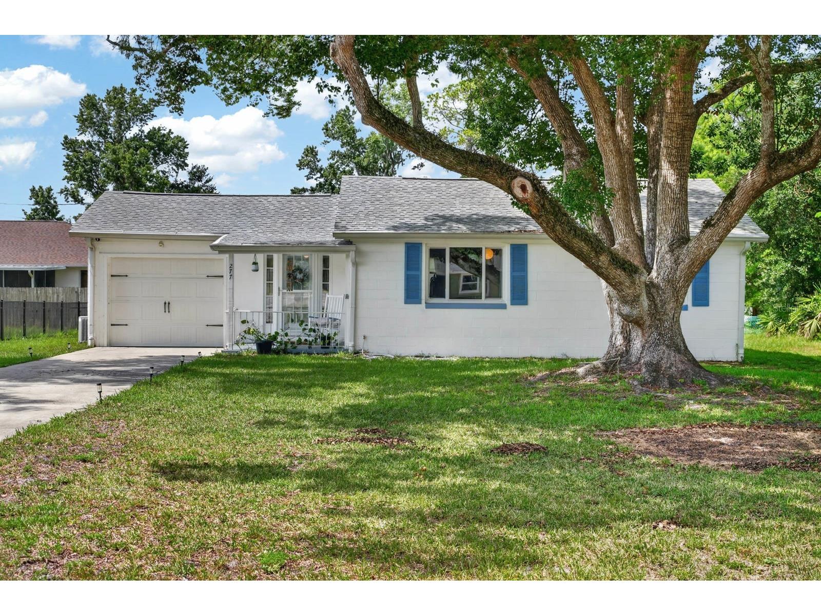 277 Debary Drive Debary FL 32713 V4949831 image1