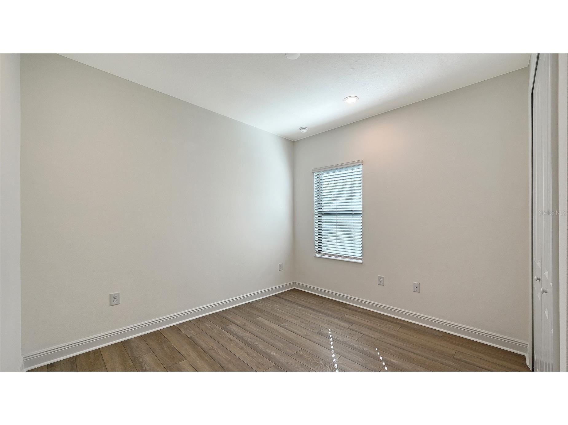 277 Potenza Loop North Venice FL 34275 A4665436 image12