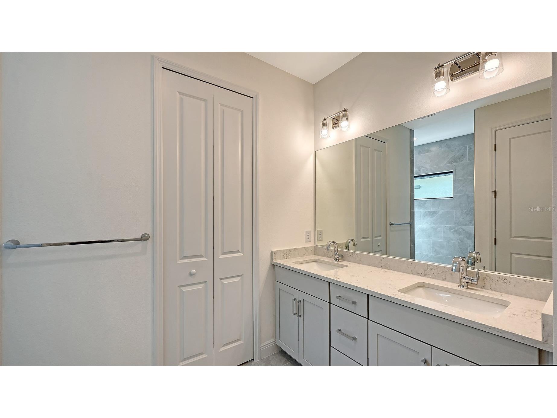 277 Potenza Loop North Venice FL 34275 A4665436 image21