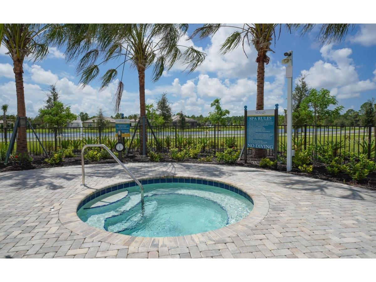 277 Potenza Loop North Venice FL 34275 A4665436 image6