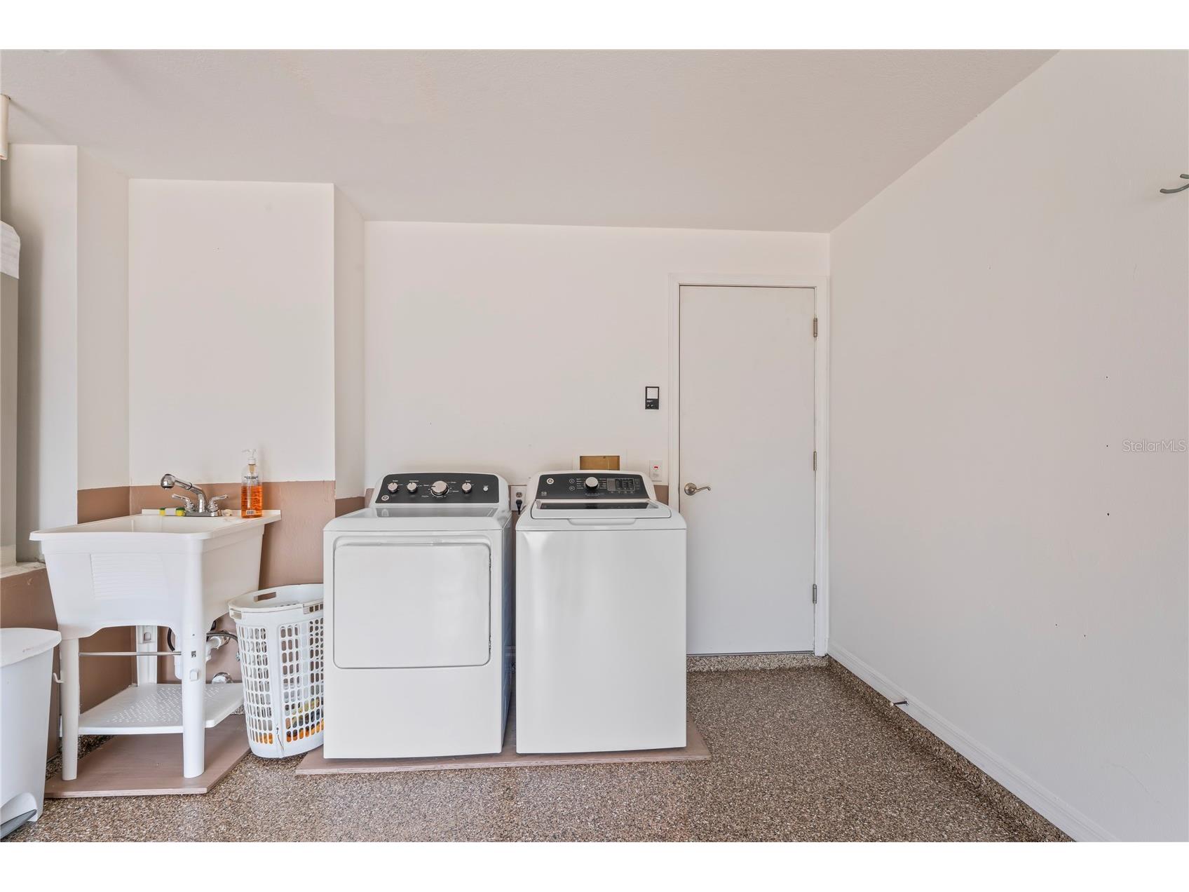 277 Wood Dove Avenue Tarpon Springs FL 34689 TB8399027 image63