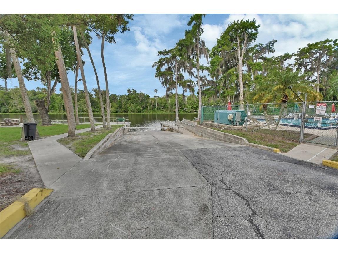 2770 Red Wing Village Deland FL 32720 V4943171 image42