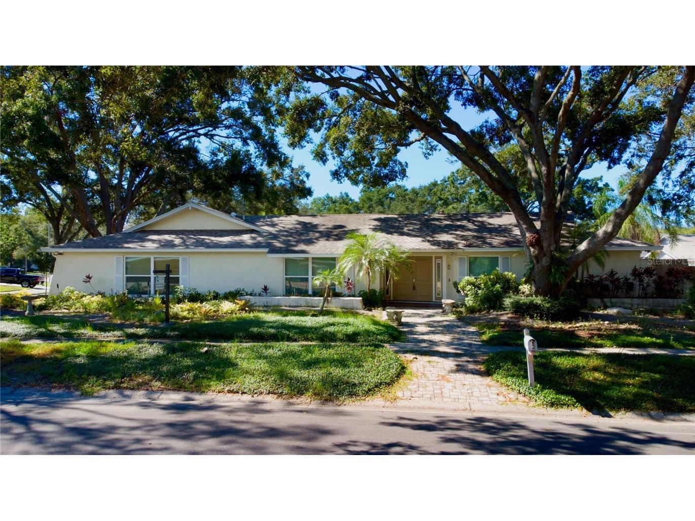 2770 Westchester Drive S Clearwater FL 33761 TB8431636 image1