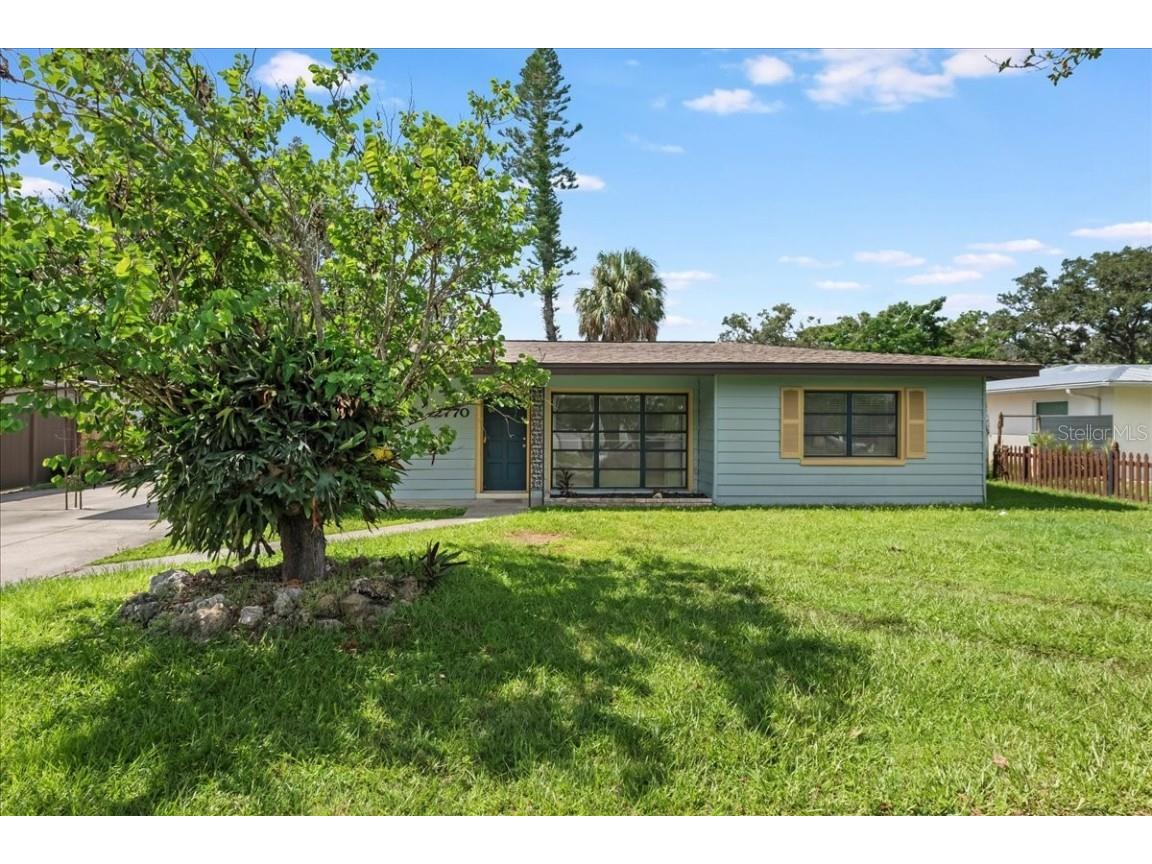 2770 Wood Street Sarasota FL 34237 TB8419046 image1