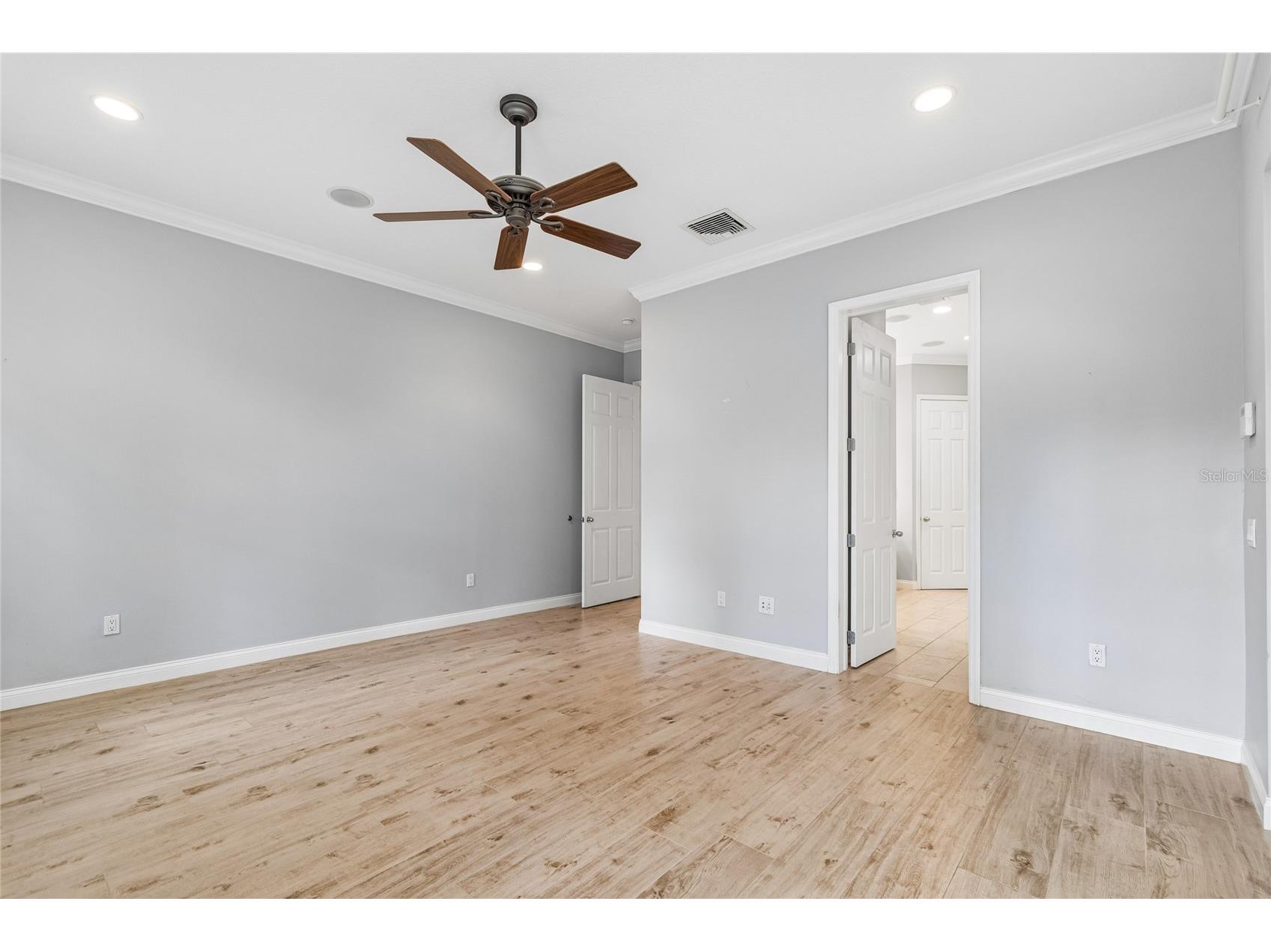 27708 Santa Anita Boulevard Wesley Chapel FL 33544 TB8519886 image30