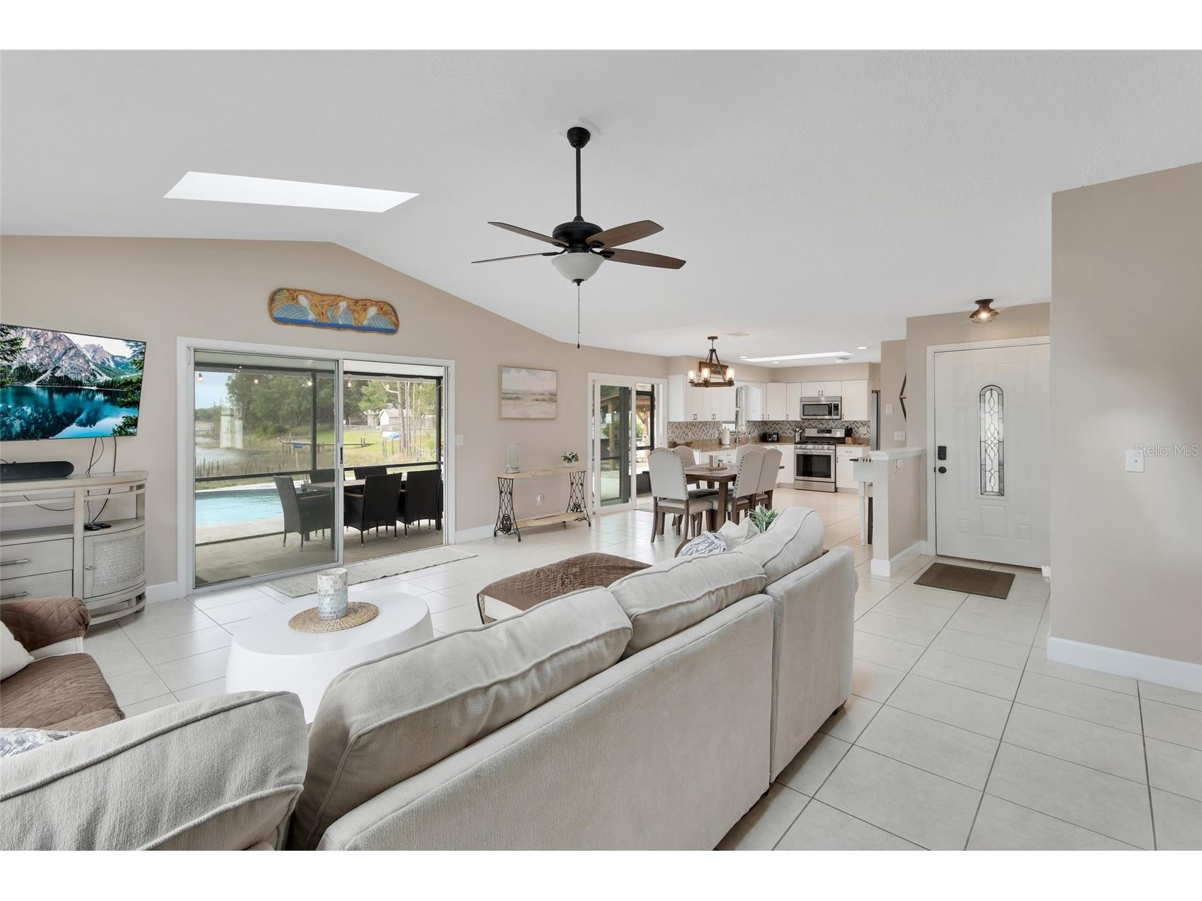 2771 Maldive Court Deltona FL 32738 - Louise Lake V4948436 image10