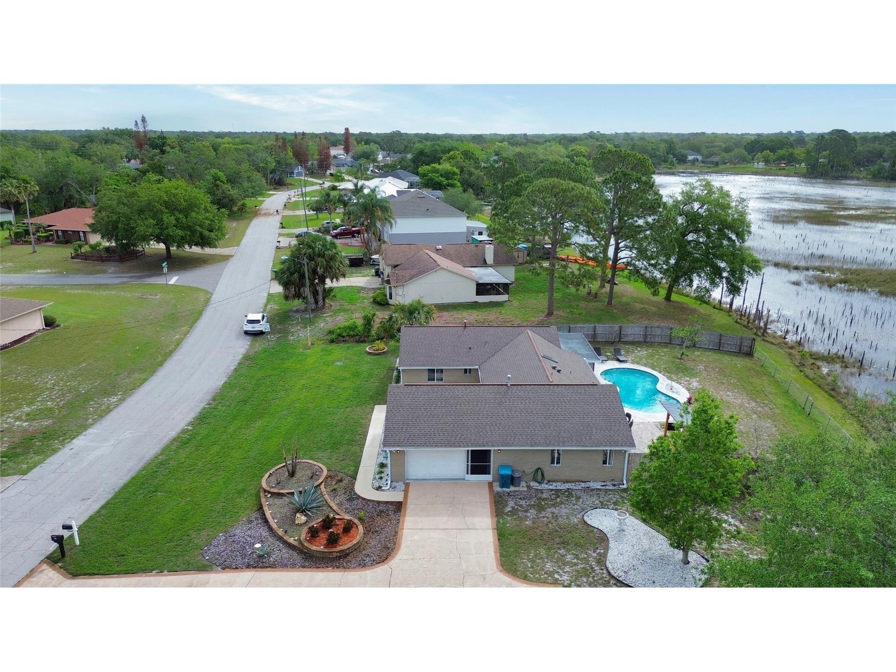 2771 Maldive Court Deltona FL 32738 - Louise Lake V4948436 image2