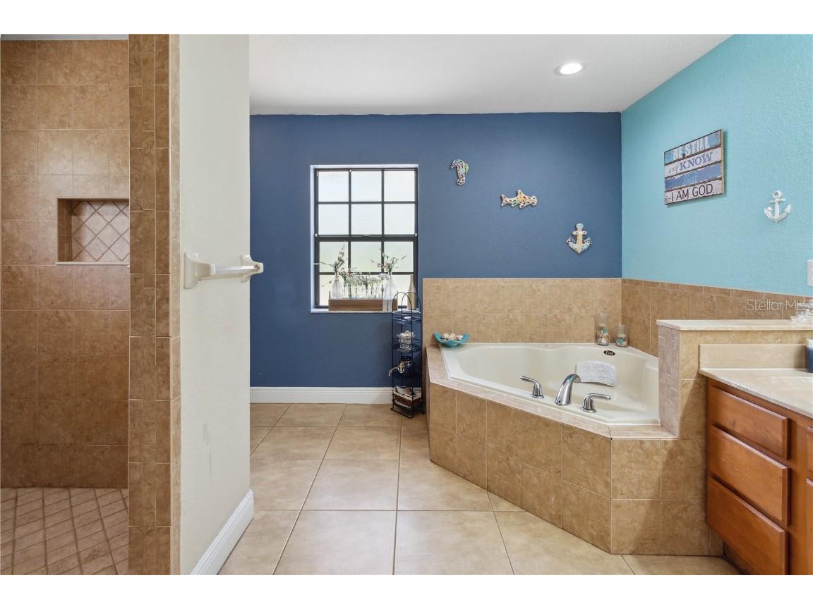 2772 Indian Pipes Trail Frostproof FL 33843 P4933424 image26