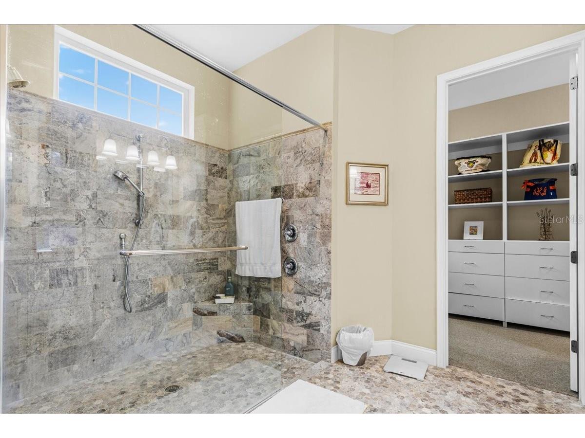 2772 NW 26th Place Gainesville FL 32605 GC540015 image27