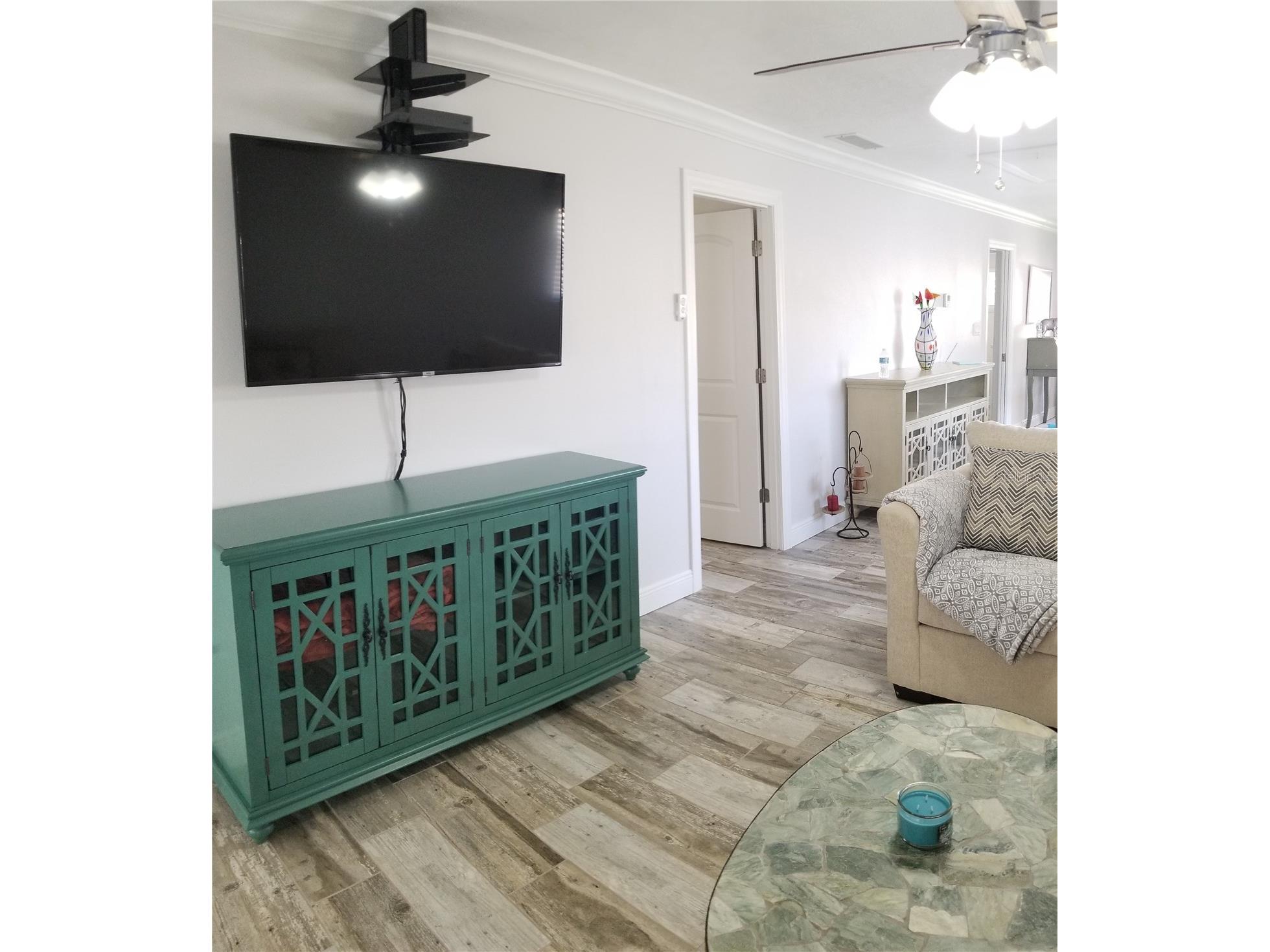 2772 Woodgate Lane #28 Sarasota FL 34231 A4695919 image11