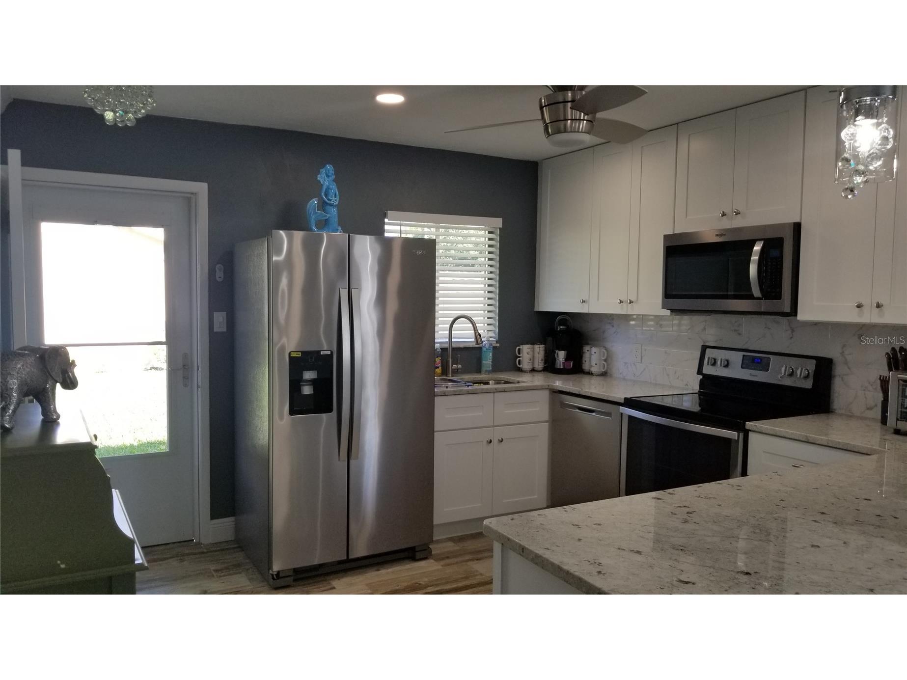 2772 Woodgate Lane #28 Sarasota FL 34231 A4695919 image4