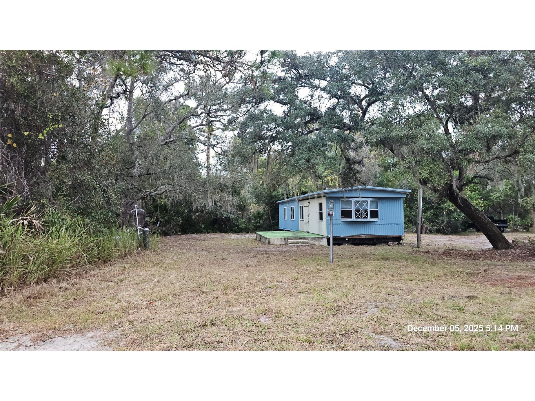 27721 Nancy Avenue Paisley FL 32767 V4946367 image1