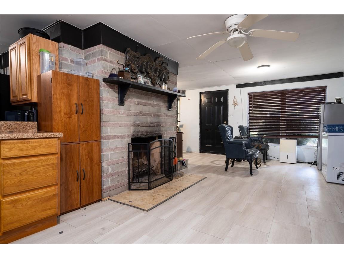 27726 Luella Avenue Paisley FL 32767 V4945975 image9