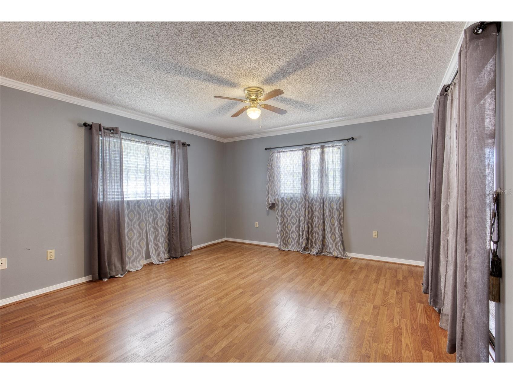 27727 Lois Drive Tavares FL 32778 V4947831 image35