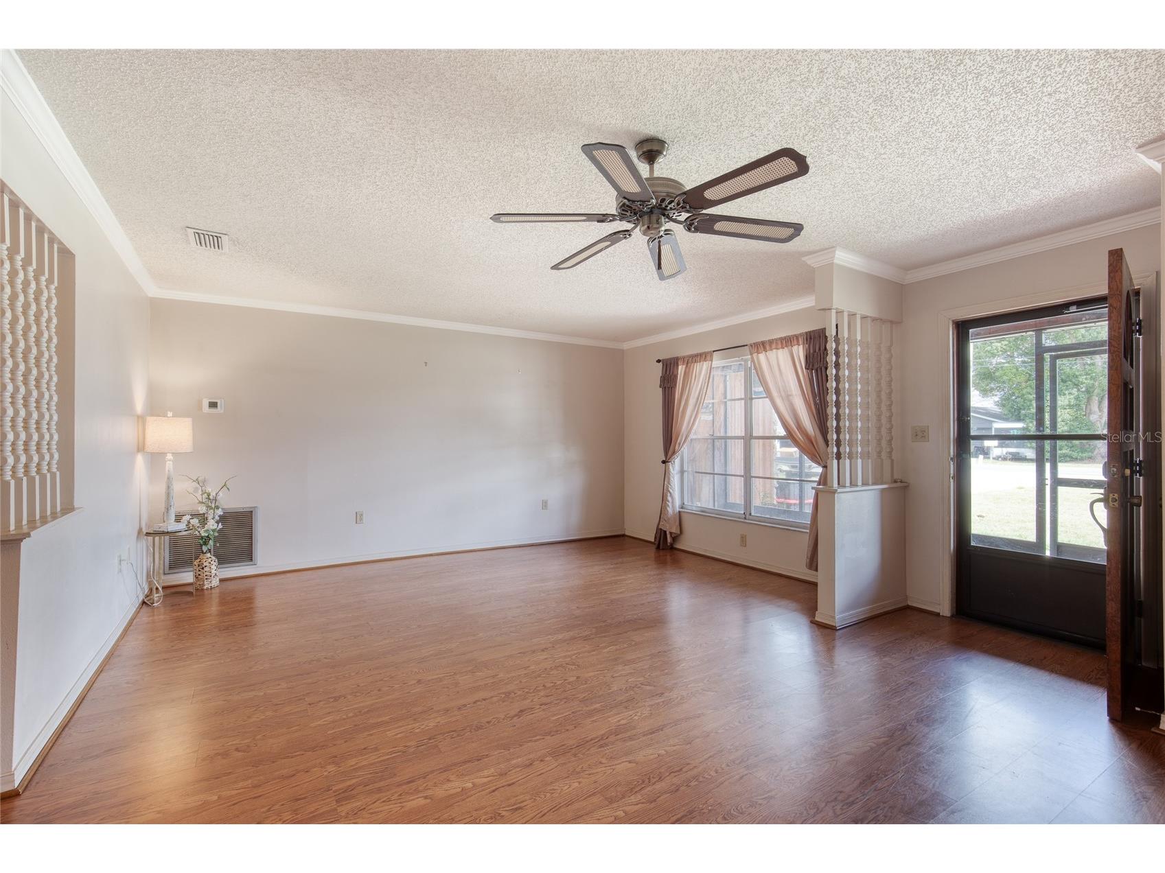 27727 Lois Drive Tavares FL 32778 V4947831 image7