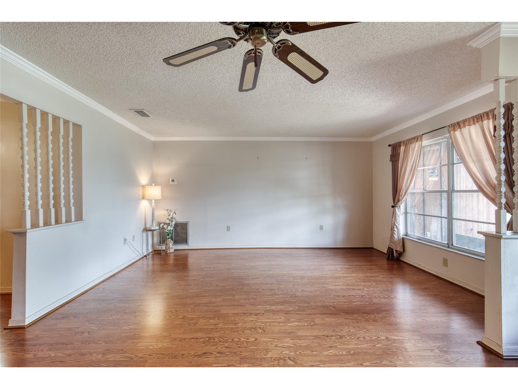 27727 Lois Drive Tavares FL 32778 V4947831 image8