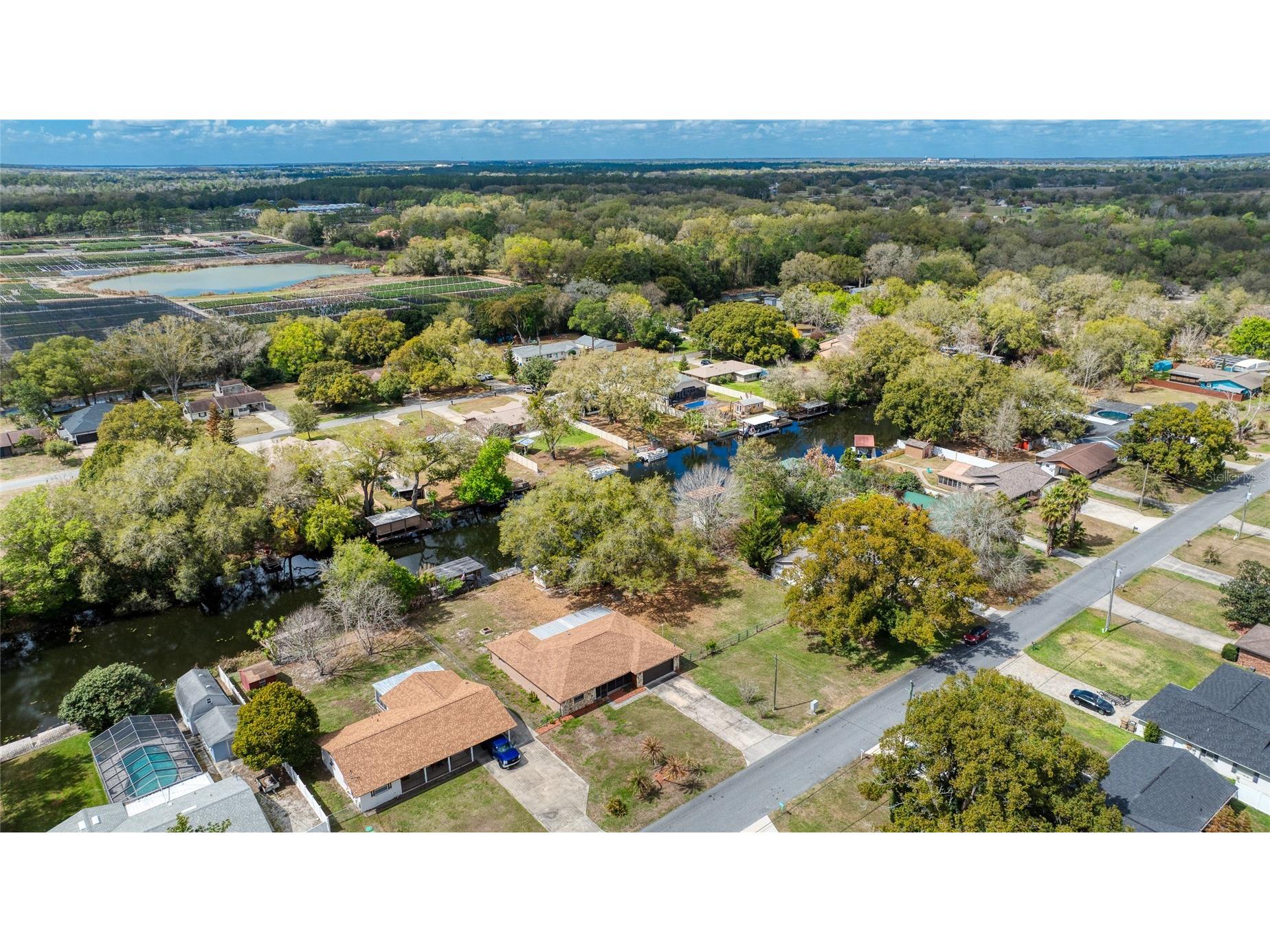 27727 Lois Drive Tavares FL 32778 V4947831 image82