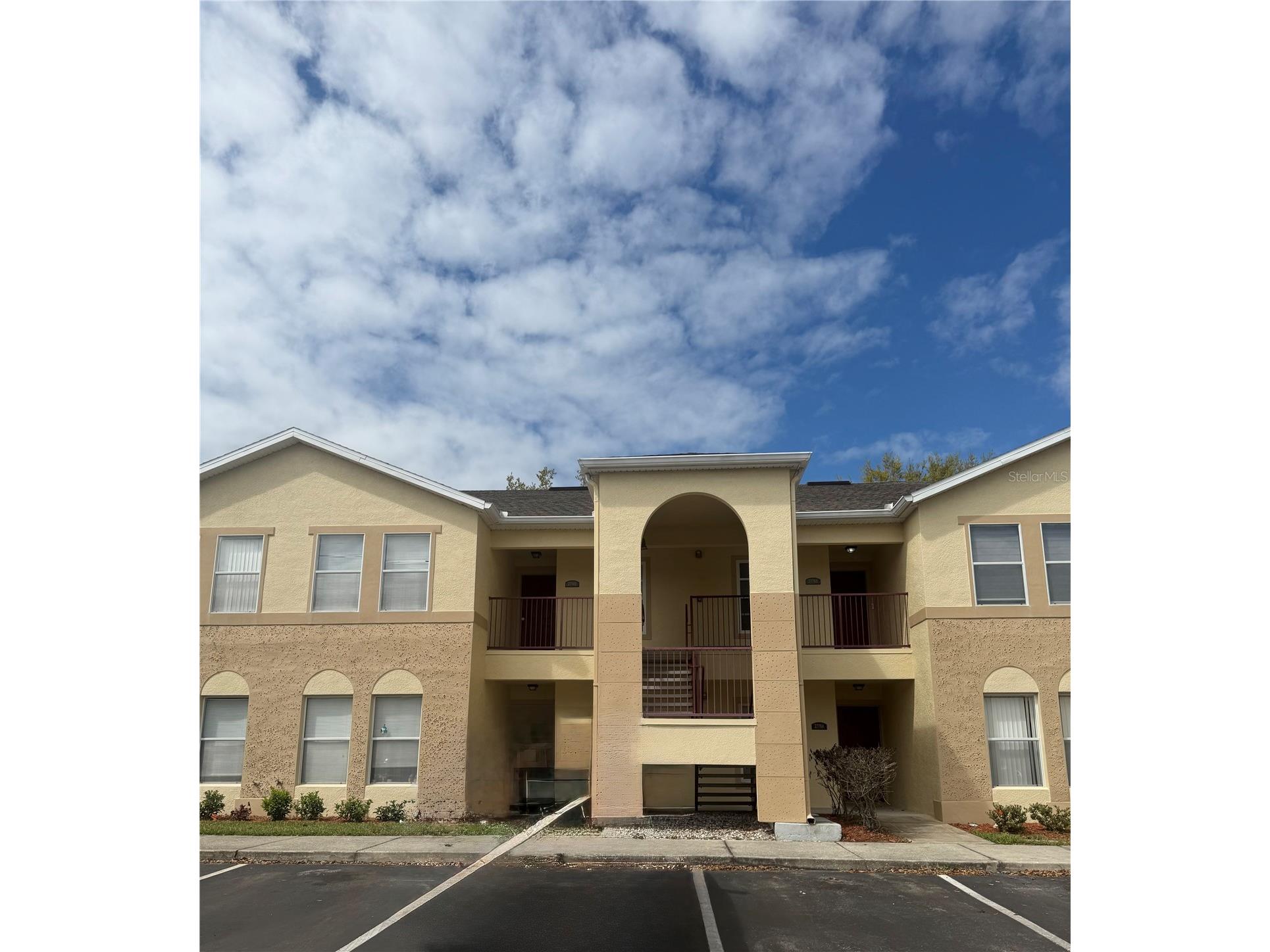 2774 Club Cortile Cir #B Kissimmee FL 34746 S5146598 image1