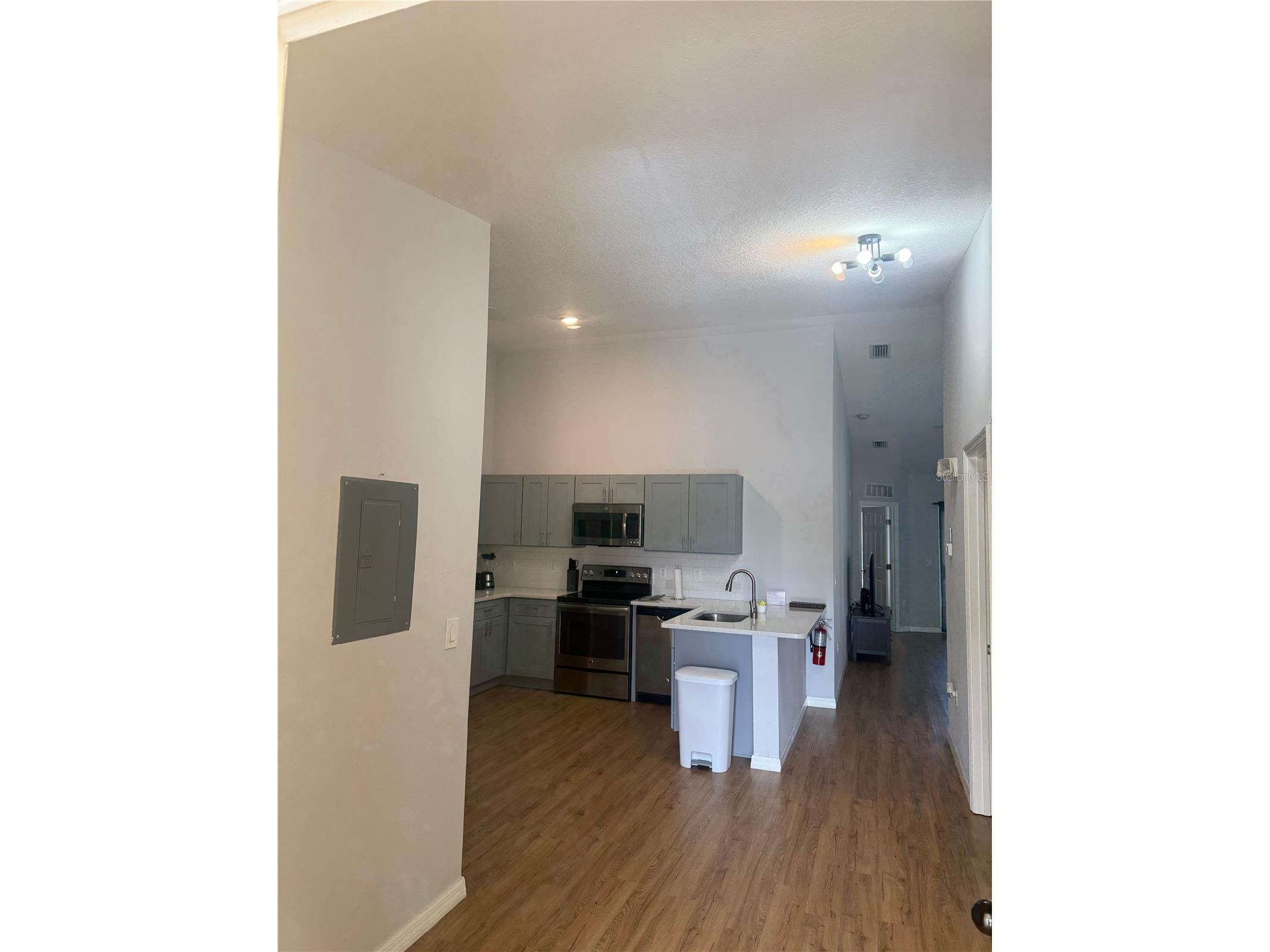 2774 Club Cortile Cir #B Kissimmee FL 34746 S5146598 image3