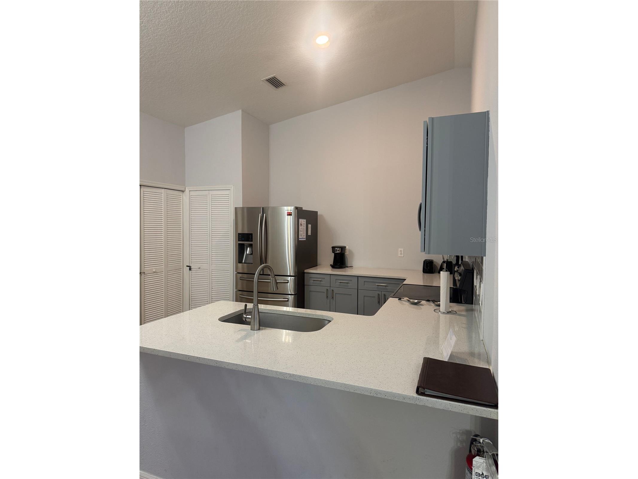 2774 Club Cortile Cir #B Kissimmee FL 34746 S5146598 image4