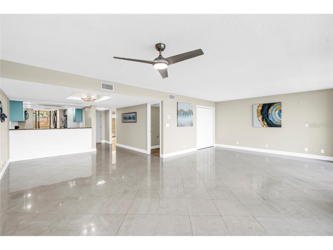 2775 Kipps Colony Drive S #204 Saint Petersburg FL 33707 - BOCA CIEGA BAY TB8435021 image17