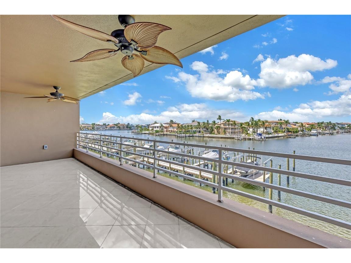 2775 Kipps Colony Drive S #204 Saint Petersburg FL 33707 - BOCA CIEGA BAY TB8435021 image32