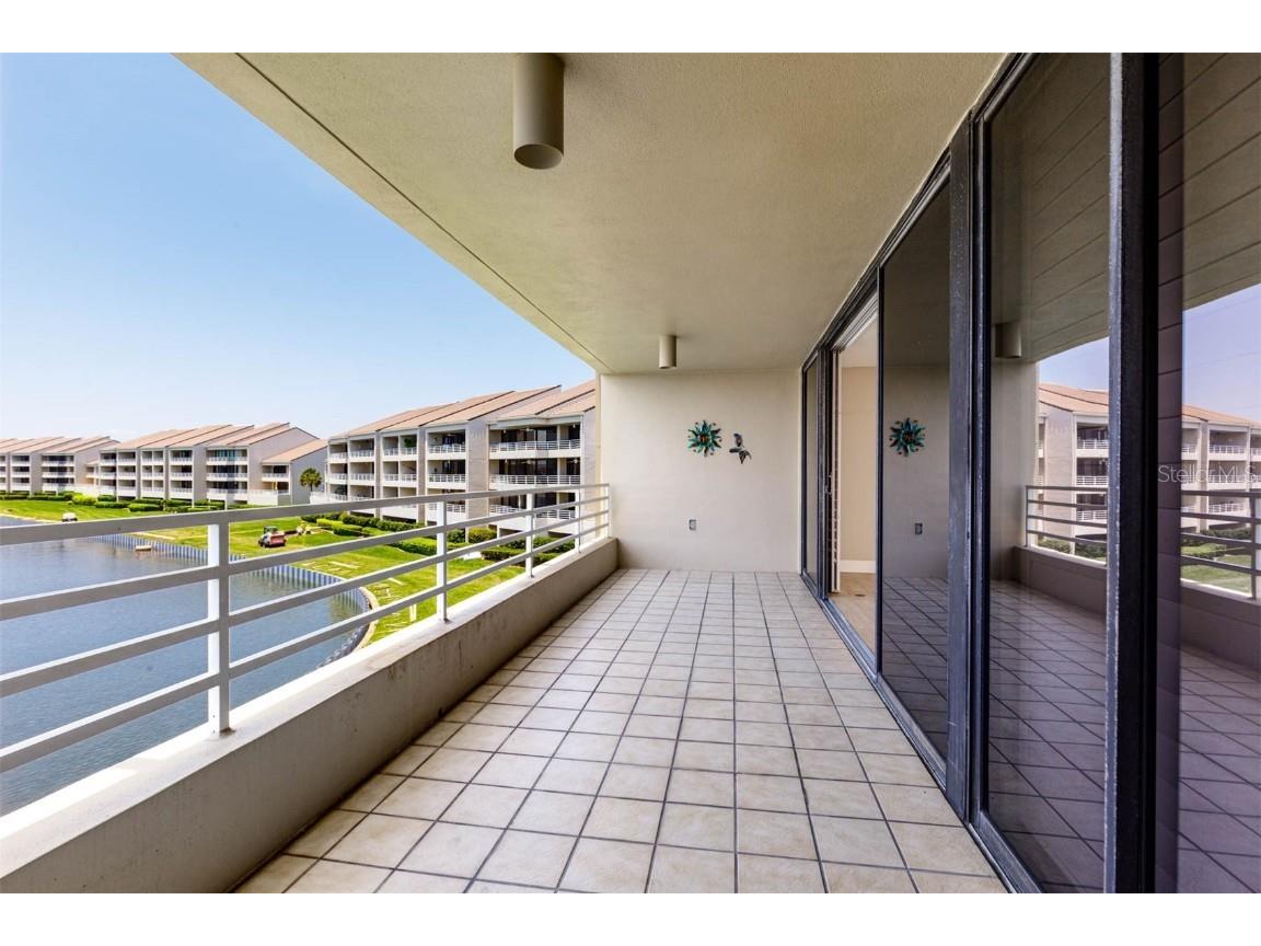 2775 Kipps Colony Drive S #205 Saint Petersburg FL 33707 TB8411227 image24