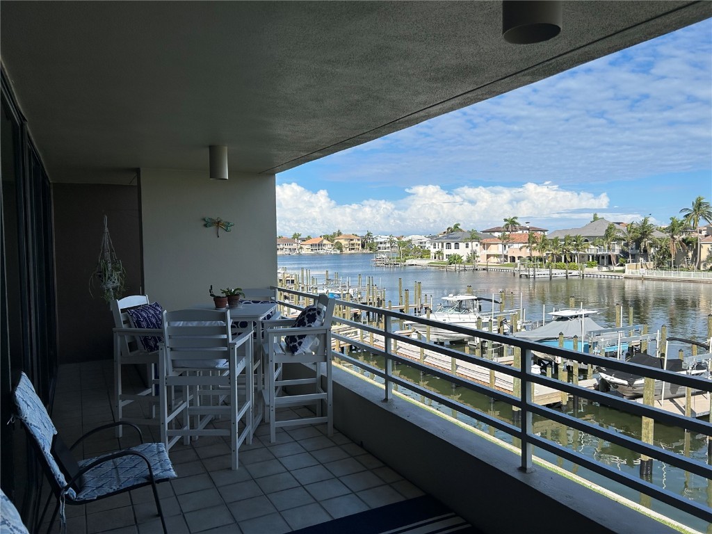 2775 Kipps Colony Drive S #205 Saint Petersburg FL 33707 TB8411227 image31