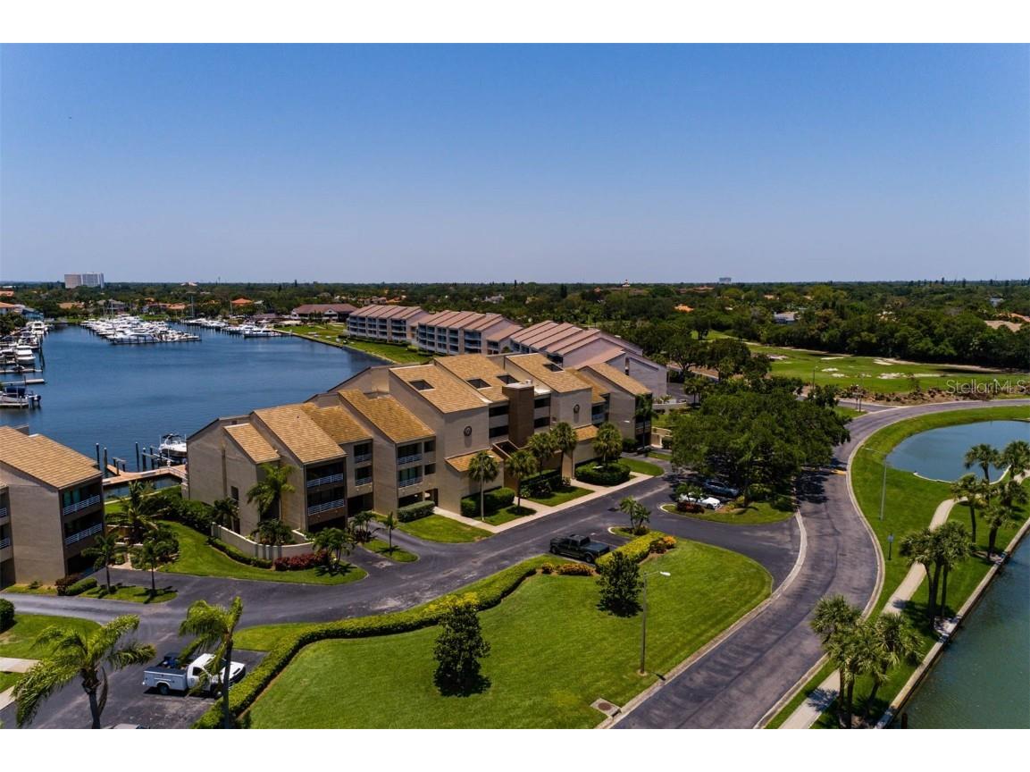 2775 Kipps Colony Drive S #205 Saint Petersburg FL 33707 TB8411227 image35