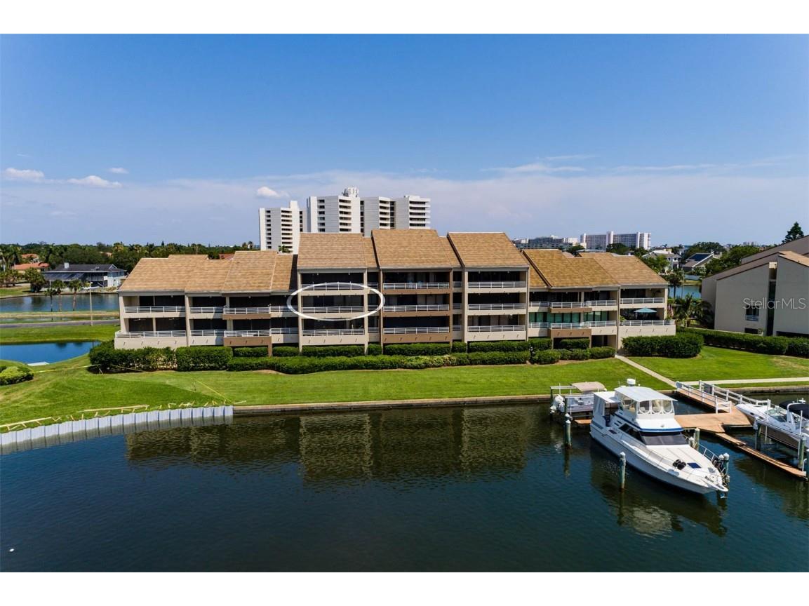 2775 Kipps Colony Drive S #205 Saint Petersburg FL 33707 TB8411227 image38