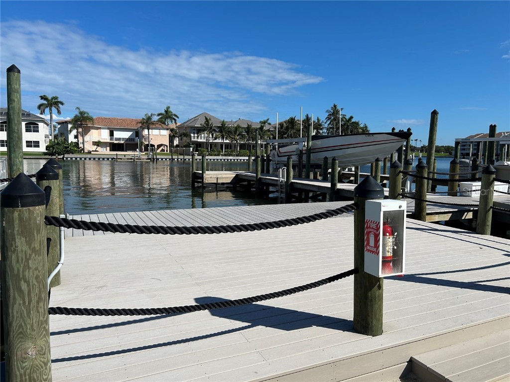 2775 Kipps Colony Drive S #205 Saint Petersburg FL 33707 TB8411227 image46